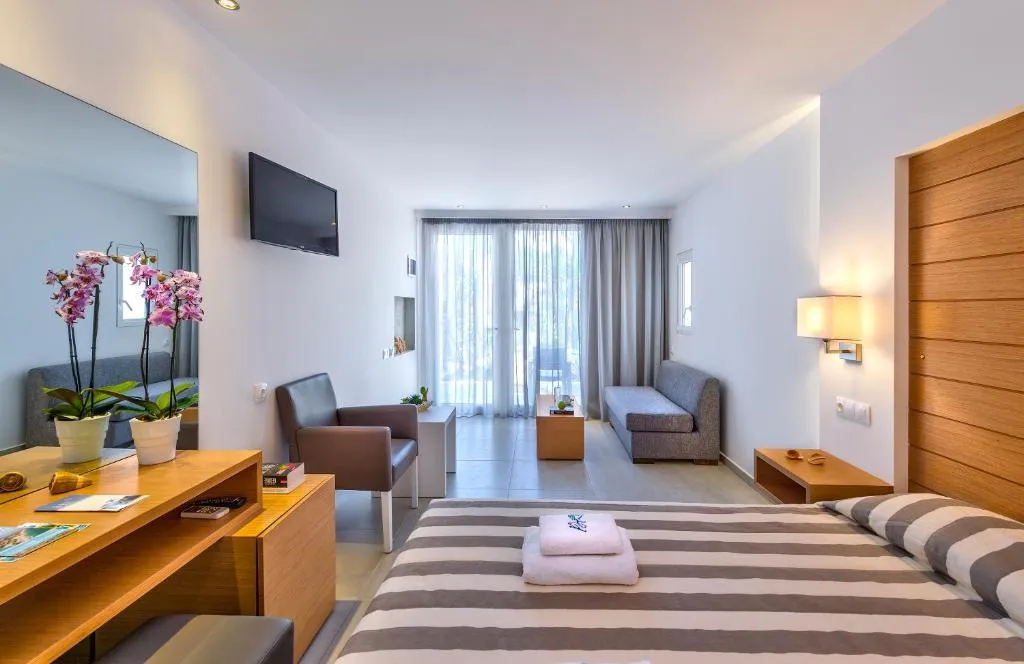 Double or Twin PROMO Room, Happy Days Hotel, Crete