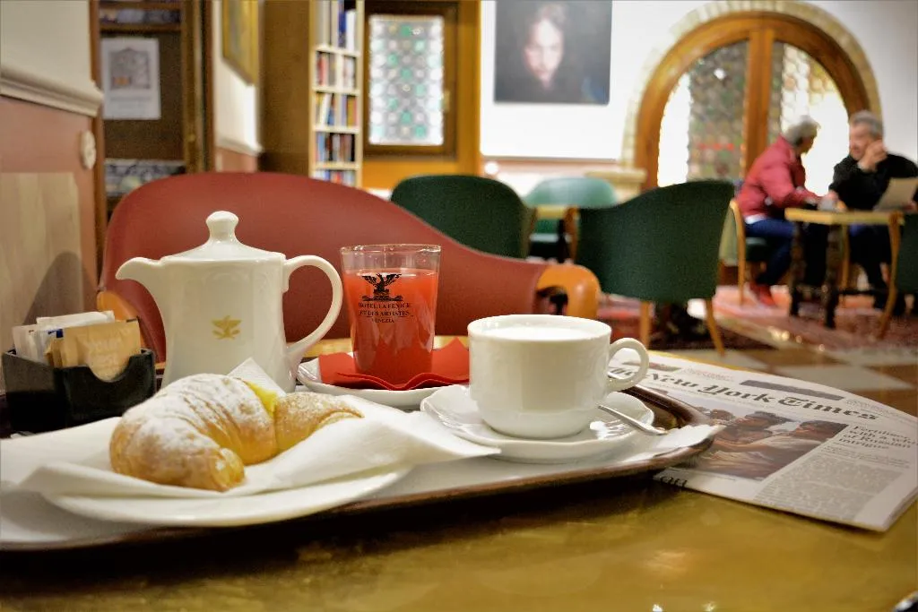 Bar, La Fenice et des Artistes, Venice