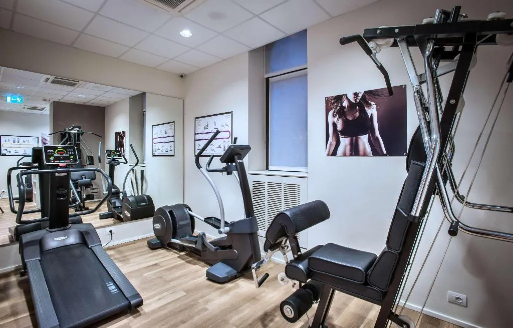 Sports and Entertainment, Worldhotel Casati 18, Milan