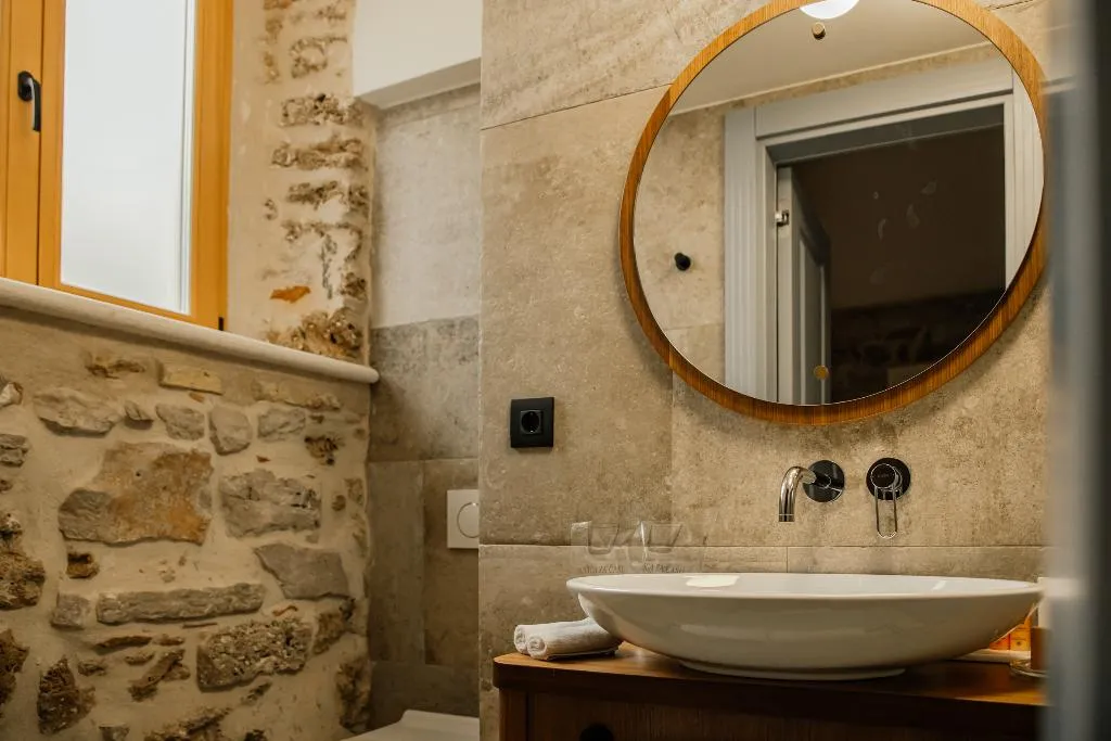 DOUBLE GARDEN VIEW Room, Armerun Heritage Hotel & Residences, Split