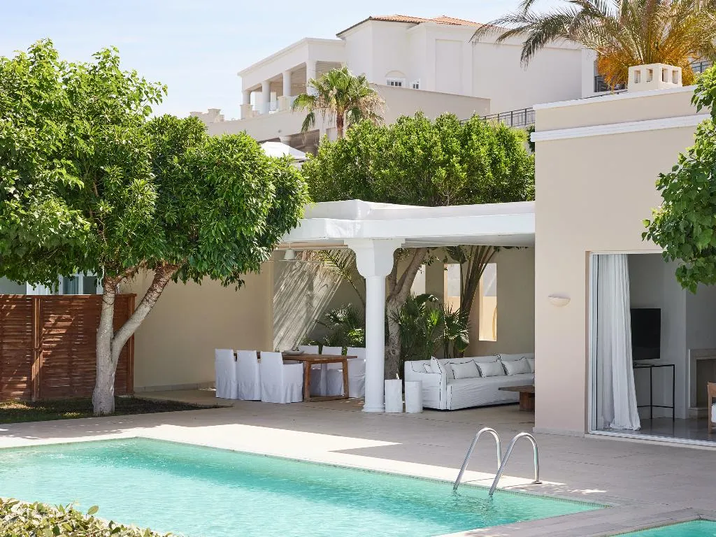 VILLA CAPACITY 8 Room, Mandola Rosa, A Resort to Live, Athens