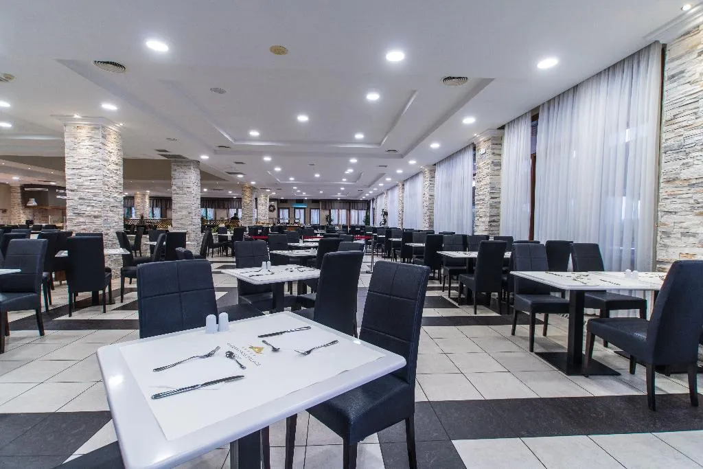 Restaurant, Alexandros Palace Hotel & Suites, Halkidiki
