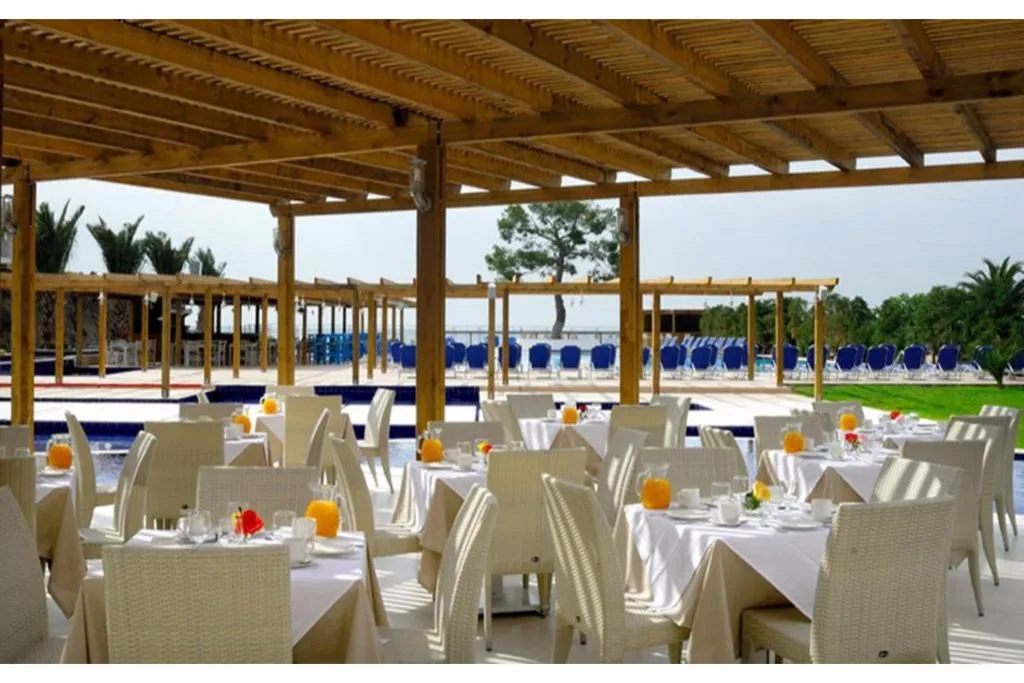 Restaurant, Kinetta Beach Resort and Spa, Athens