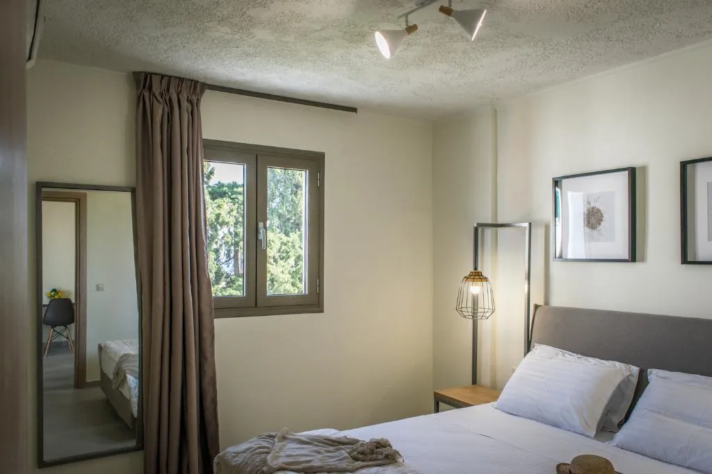 Room, Dream Village, Crete