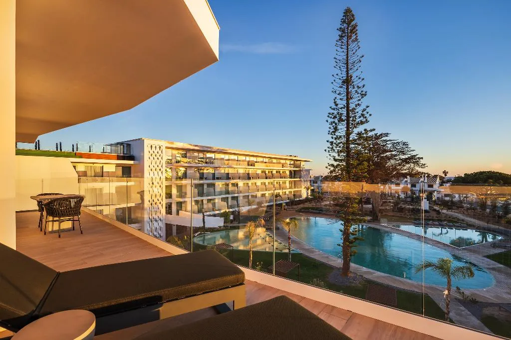 SUITE SEA VIEW WITH TERRACE Room, Castelo Suites Hotel, Algarve