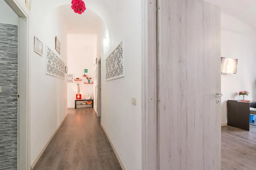 Lobby, Do Domus, Naples