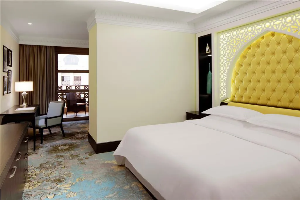 General view, Sheraton Sharjah Beach Resort & Spa, Dubai