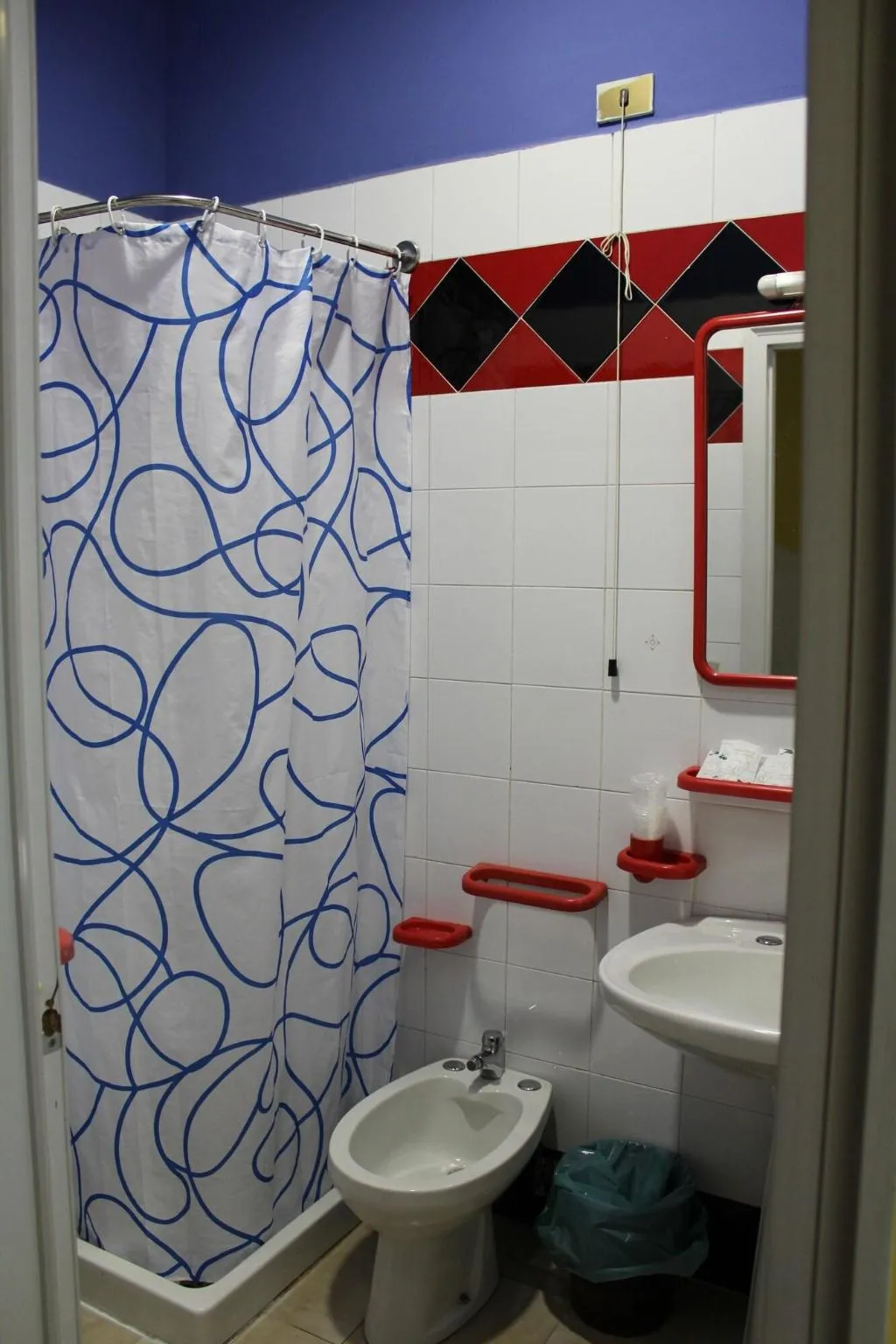 Room, Hotel Santuario Pompei, Naples