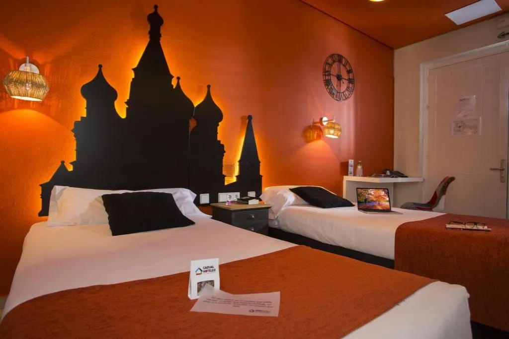 TWIN STANDARD Room, Casual de las Letras Sevilla, Seville