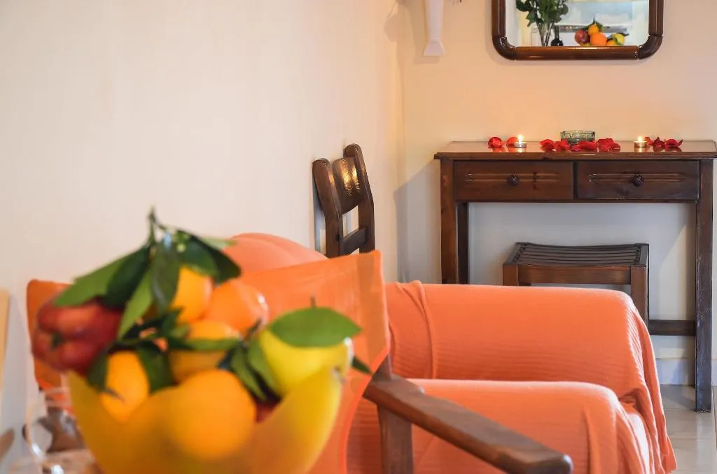 Room, Artemis Room, Zante