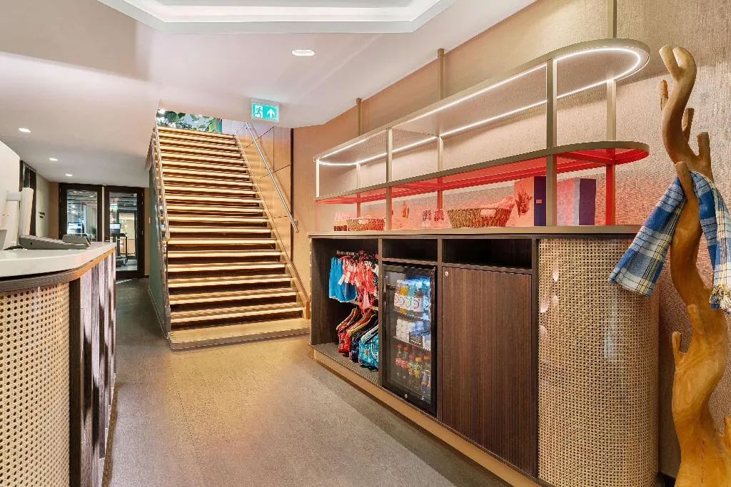 Sports and Entertainment, Corendon Amsterdam New-West a Tribute Portfolio Ho, Amsterdam