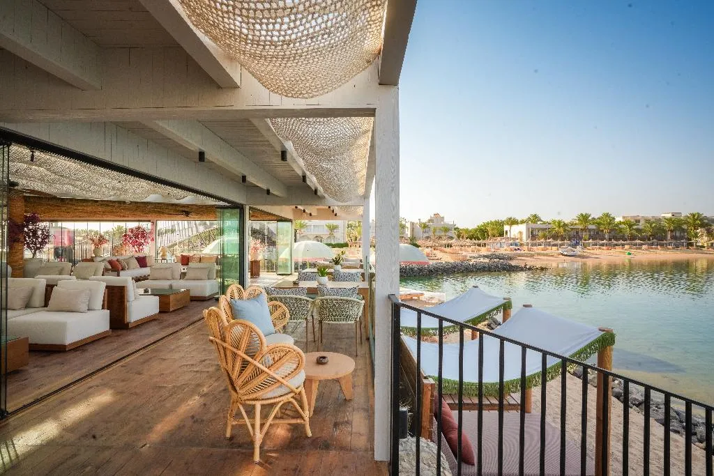 Bar, Desert Rose, Red Sea Riviera
