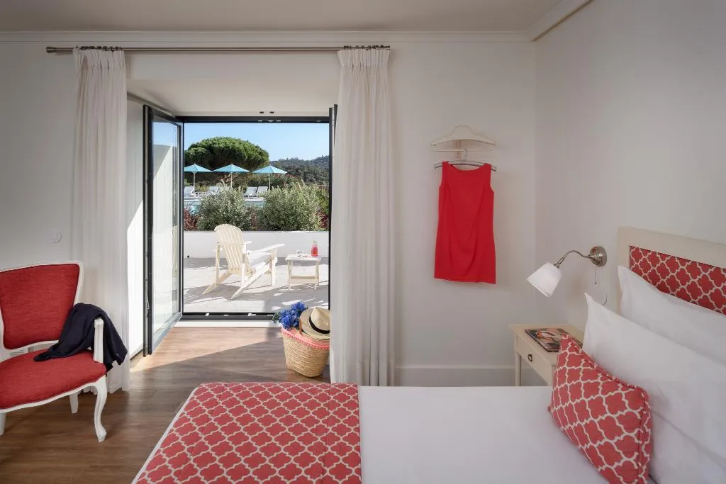 Double or Twin SUPERIOR WITH BALCONY Room, Casa Palmela - Small Luxury Hotels & Villas, Lisbon