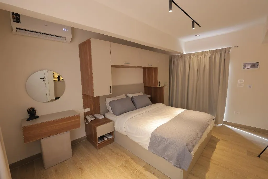 SINGLE SUPERIOR POOL VIEW Room, Settle Inn Mirage Boutique Hotel, Cairo