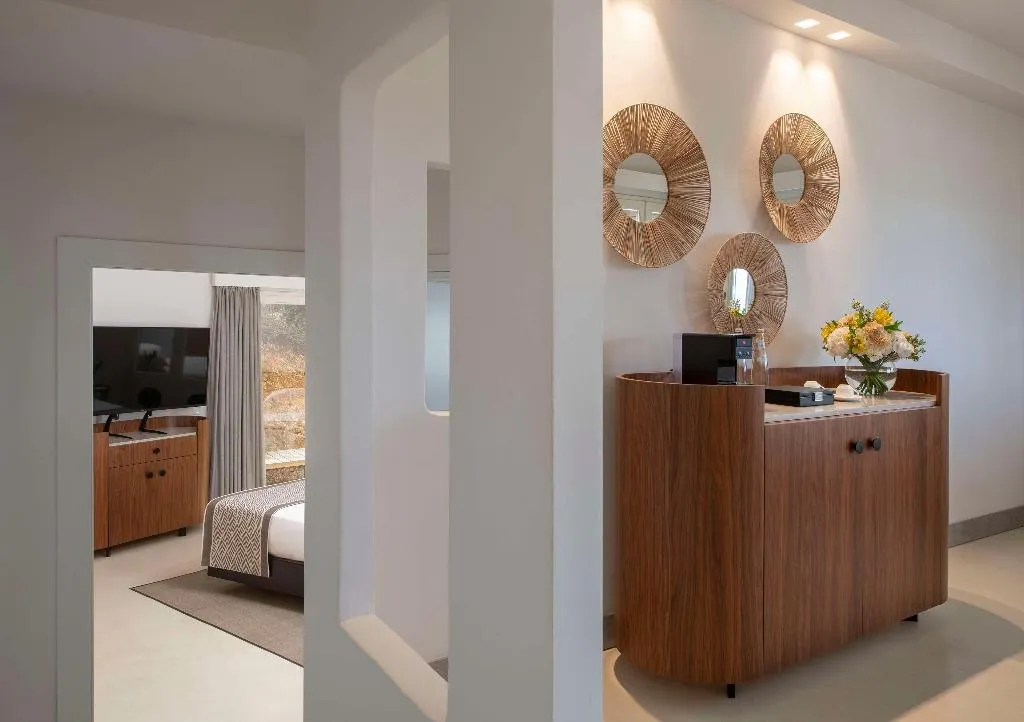 SUITE STANDARD Room, Baia di Chia Resort Sardinia, Curio Collection, Cagliari