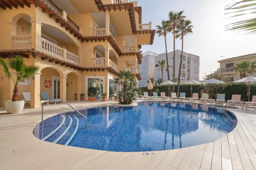 Pool, Villa Chiquita, Majorca