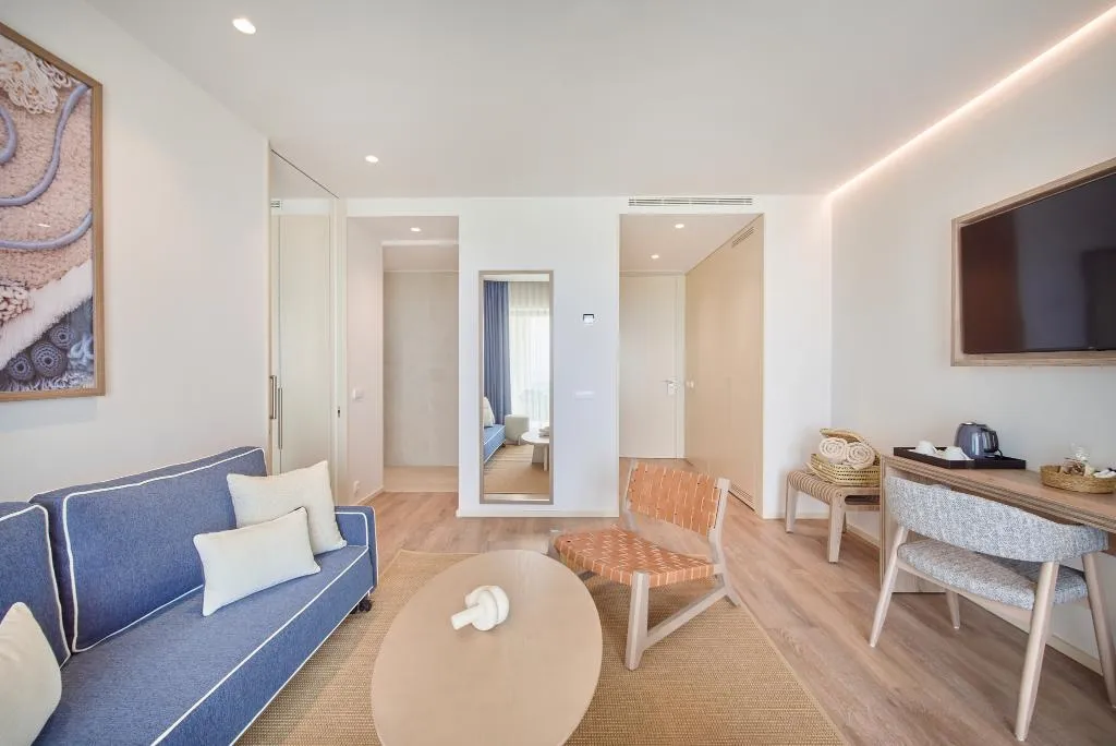 SUITE STANDARD Room, The Editory By The Sea Lagos, Algarve
