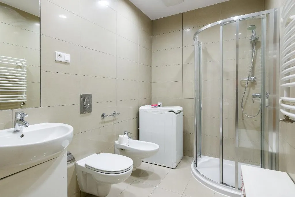APARTMENT CAPACITY 5 ONE BEDROOM Room, Yourplace Biskupia Apartments, Krakow