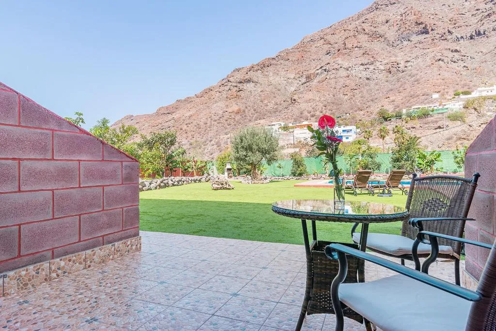 APARTMENT WITH TERRACE Room, Sol Mogán Suites, Gran Canaria