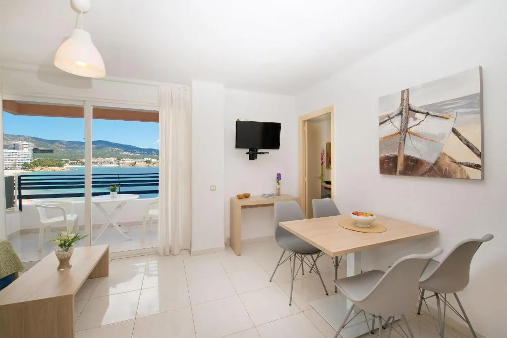 Room, Apartamentos Calablanca, Majorca