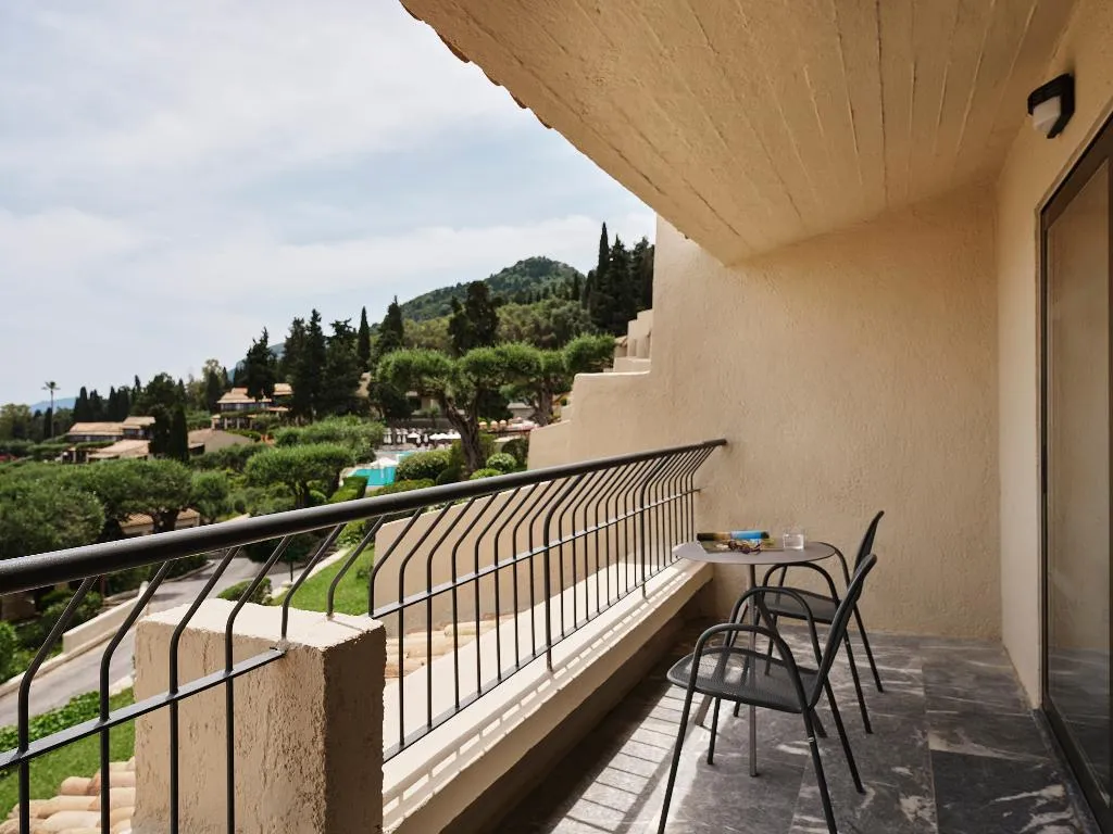 FAMILY ROOM SEA VIEW TWO BEDROOMS Room, Aeolos Beach Resort, Corfu