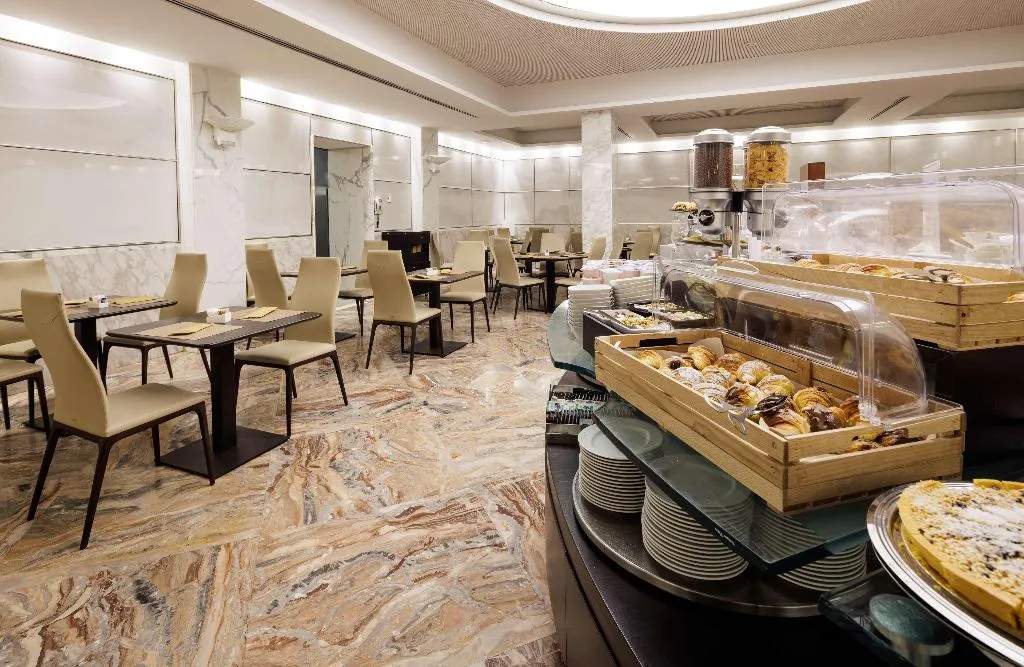 Restaurant, Best Western Plus Hotel Universo, Rome