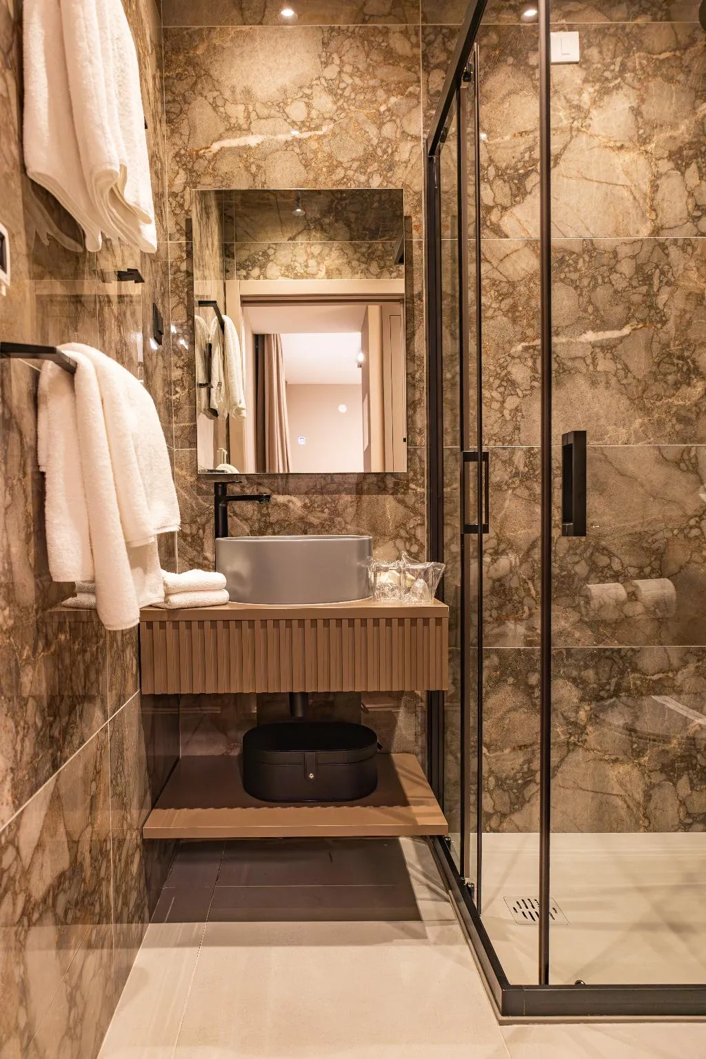 DOUBLE DELUXE ONE BED Room, Aquarius Dubrovnik, Dubrovnik