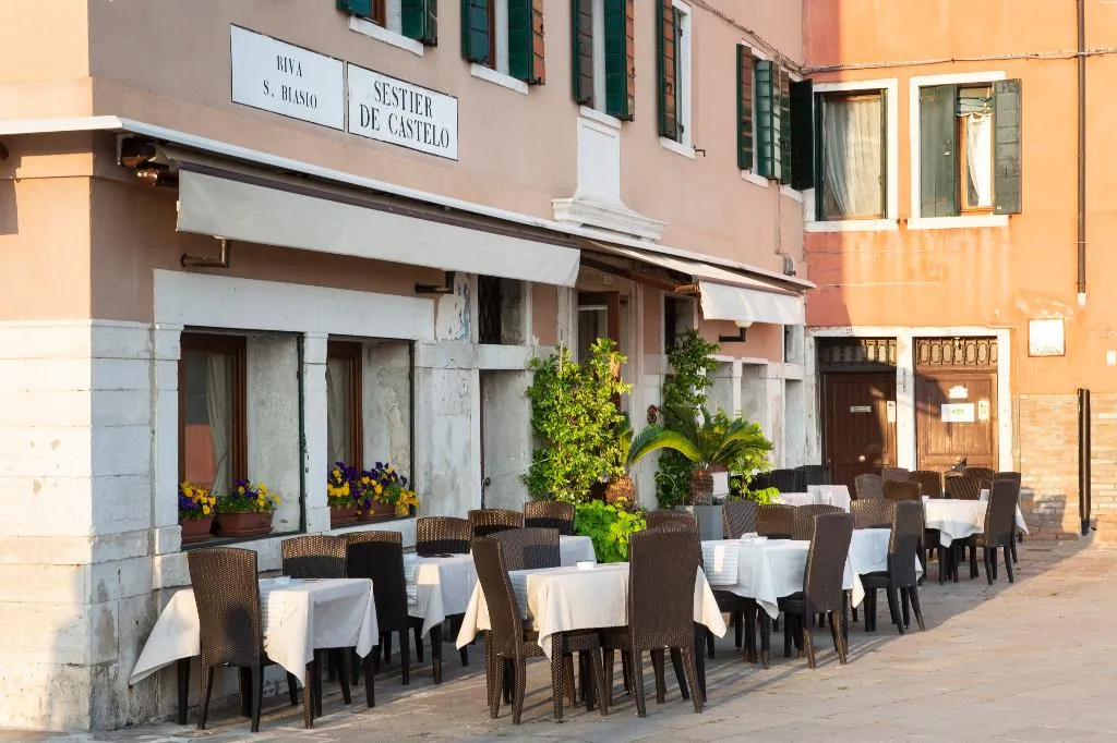 Lobby, Bucintoro, Venice