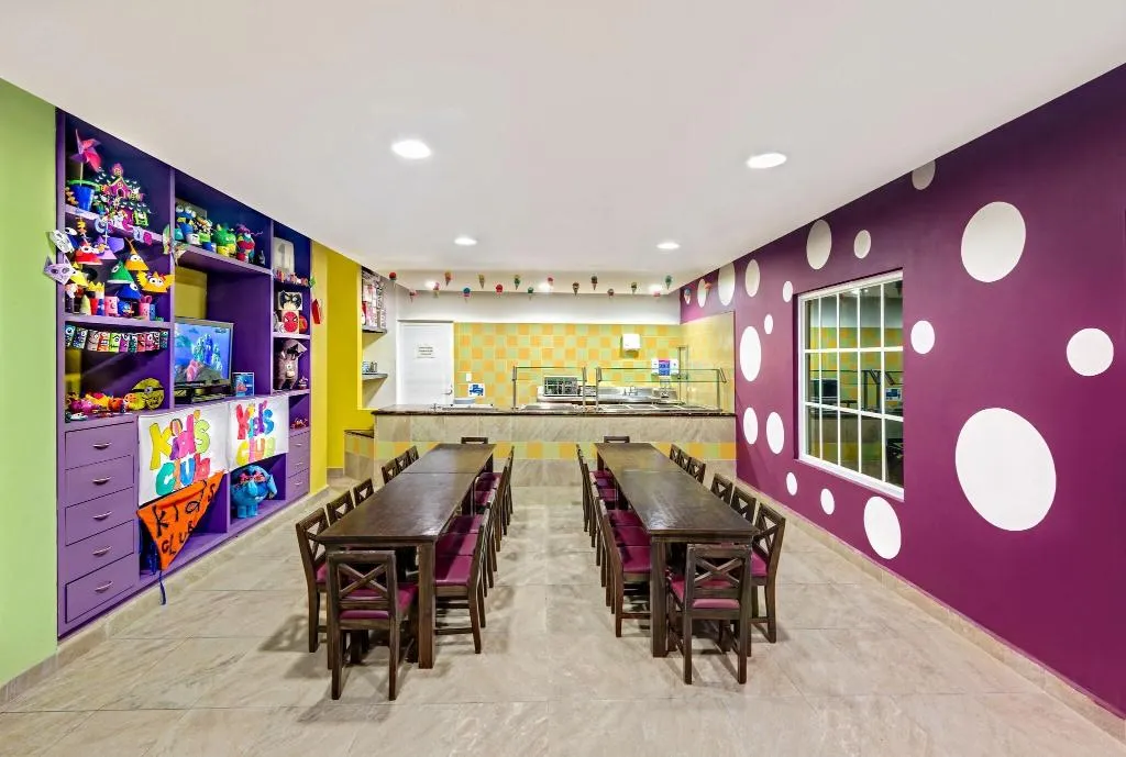 Sports and Entertainment, Hotel Marina El Cid Spa&Beach Resort All Inclusive, Cancun Area
