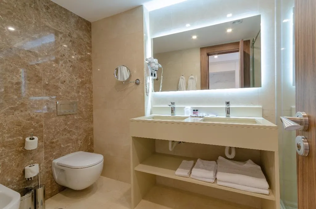TWIN DELUXE Room, Hotel Lido, Lisbon