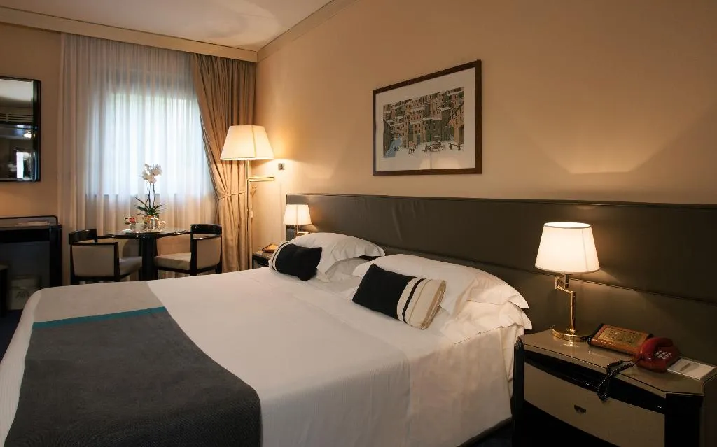 Double or Twin CLASSIC Room, Park Hotel Ai Cappuccini, Umbria