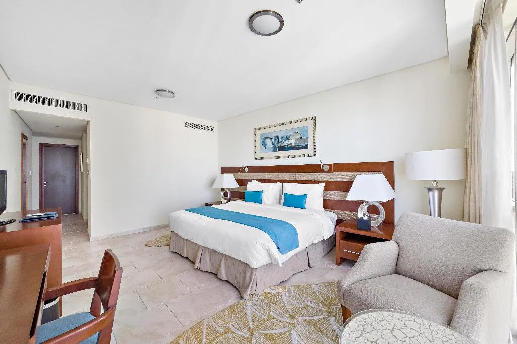 APARTMENT SUPERIOR THREE BEDROOMS Room, Blue Beach Tower The Walk JBR Dubai (ex JA Oasis), Dubai