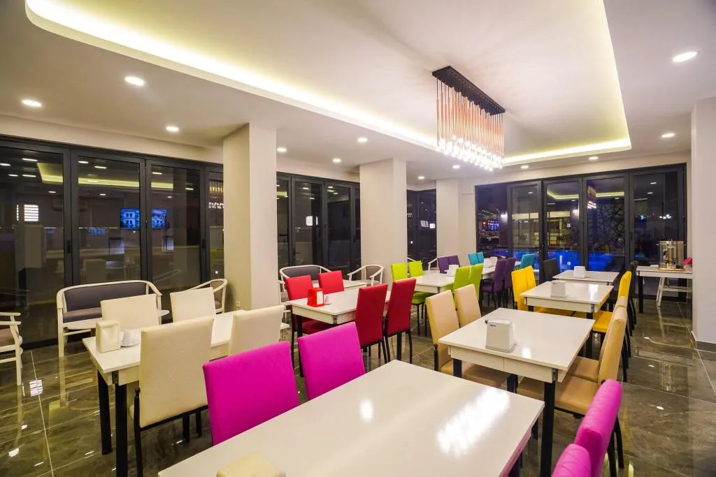 Restaurant, Seren Sari, Dalaman