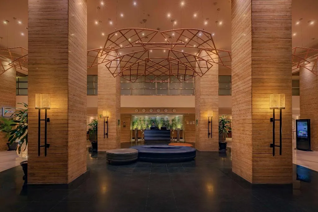 Lobby, Radisson Blu Cairo Heliopolis, Cairo