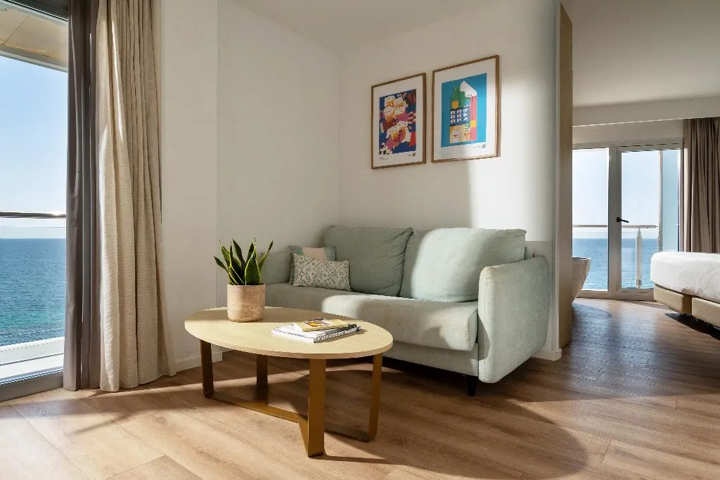 JUNIOR SUITE SEA VIEW Room, Innside Alicante Porta Maris, Costa Blanca