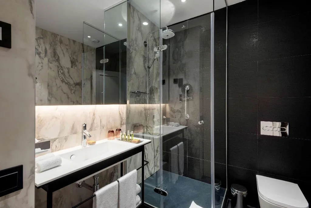 DOUBLE GUEST ROOM Room, Doubletree by Hilton Madrid Prado, Madrid