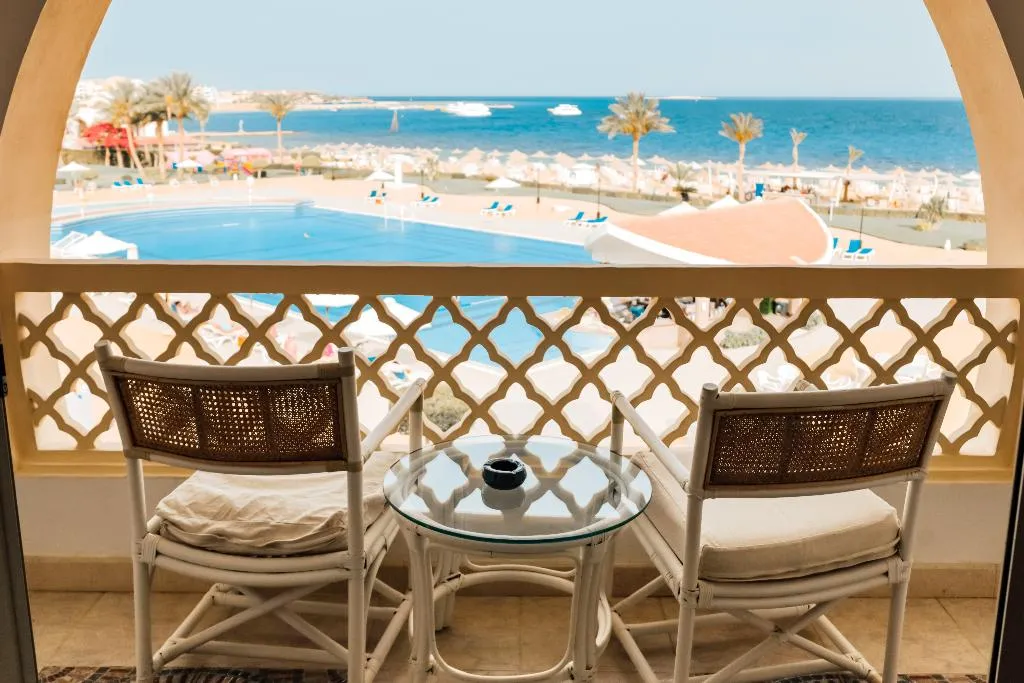 DOUBLE DELUXE SEA VIEW Room, Old Palace Resort Sahl Hasheesh, Red Sea Riviera