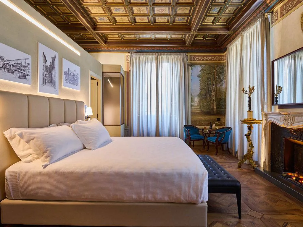 JUNIOR SUITE DELUXE Room, Duomo Luxury Florence, Florence