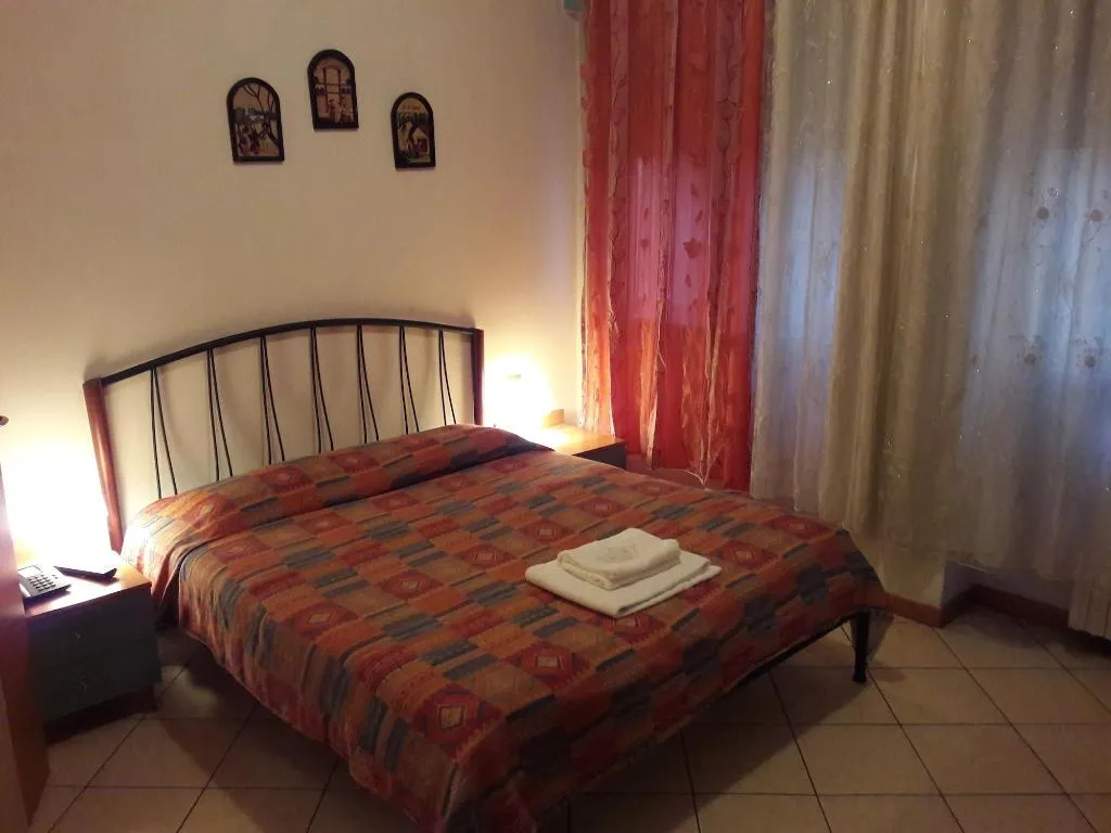 Room, Hotel Brivio, Milan