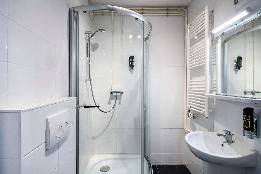 TRIPLE STANDARD Room, Atlantis Hotel Amsterdam, Amsterdam