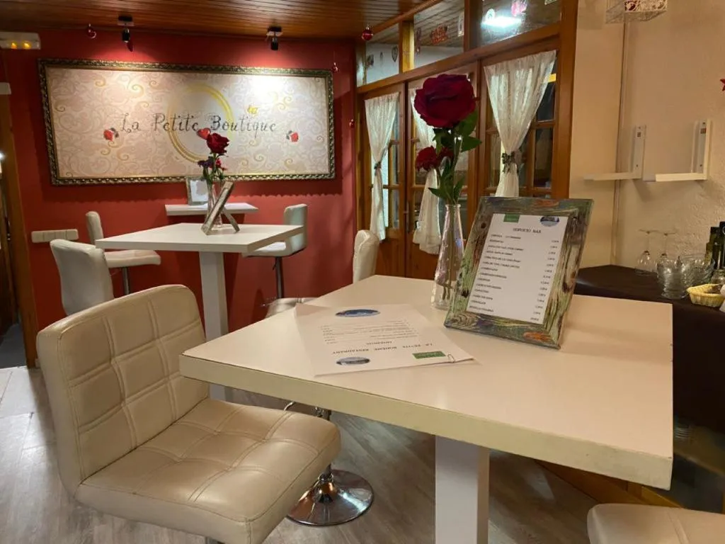 Restaurant, La Petite Bohême, Costa Brava