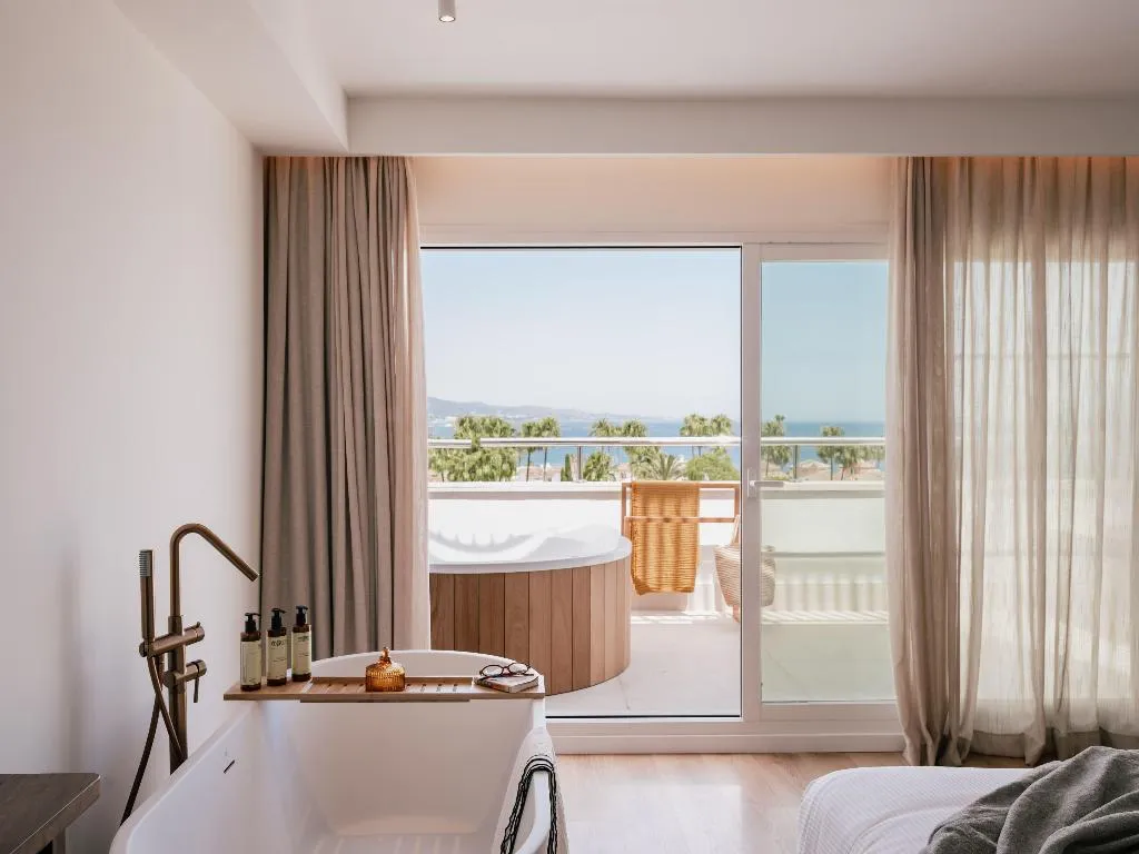SUITE WITH PRIVATE POOL Room, ME Marbella, Costa Del Sol