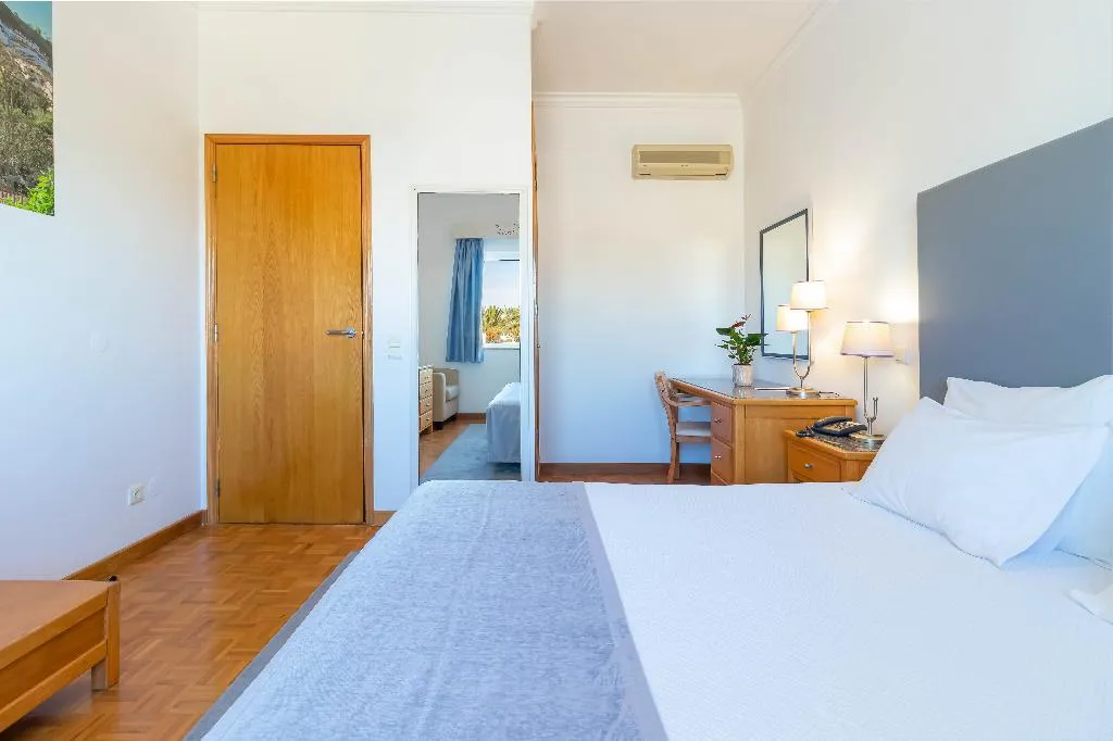 SUITE SEA VIEW Room, Hotel Maritur - Adults Only by Pierre & Vacances, Algarve