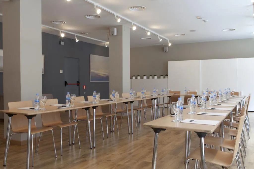 Conferences, Regente, Madrid