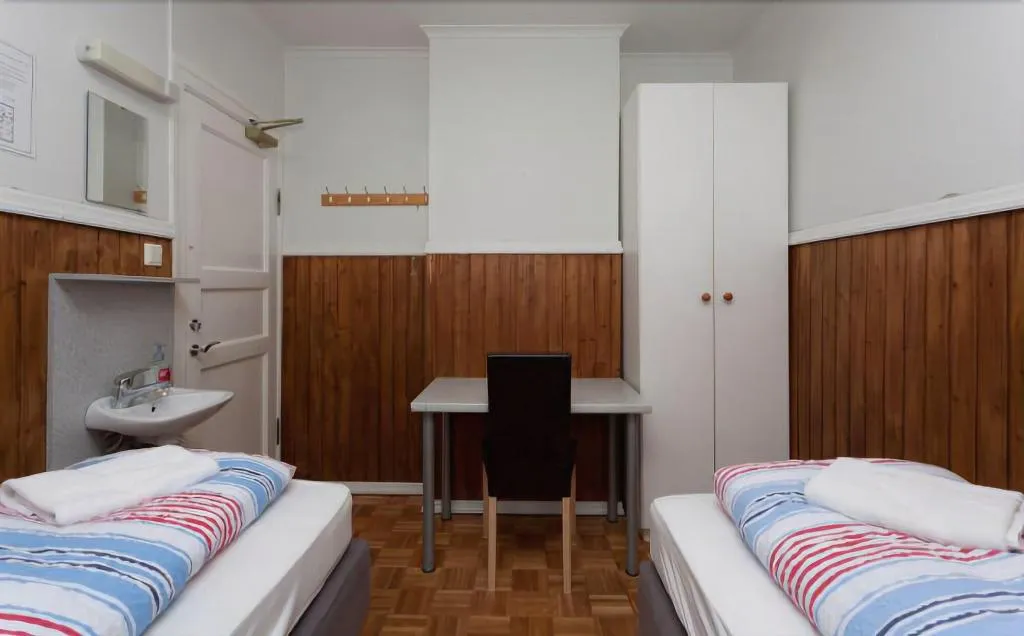 Room, Aurora Guesthouse, Reykjavik