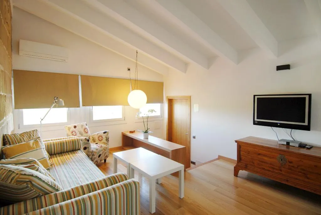 JUNIOR SUITE STANDARD Room, Rural Sant Joan de Binissaida, Menorca