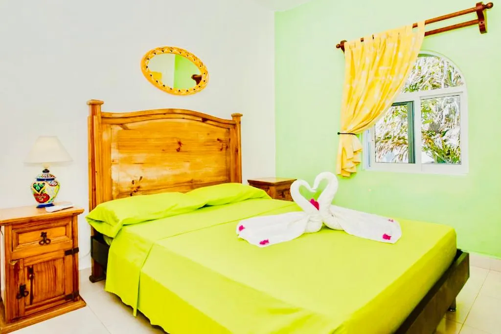 FAMILY ROOM TWO BEDROOMS Room, Dolce Vita Caribe B&B, Playa Del Carmen