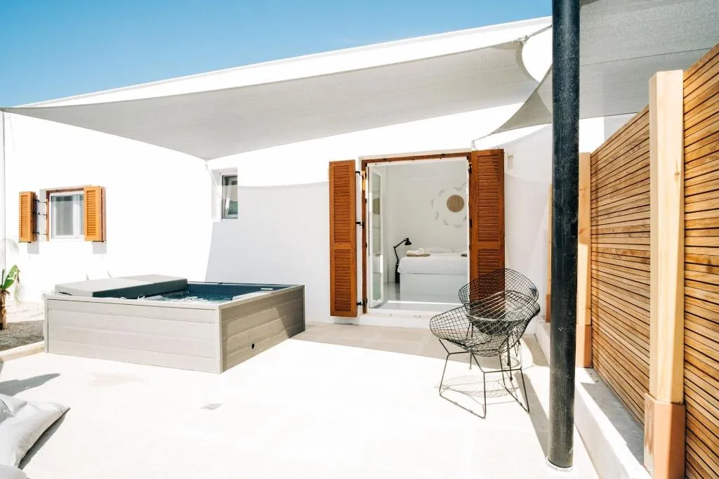 Room, Mesanto Luxury Suites, Santorini