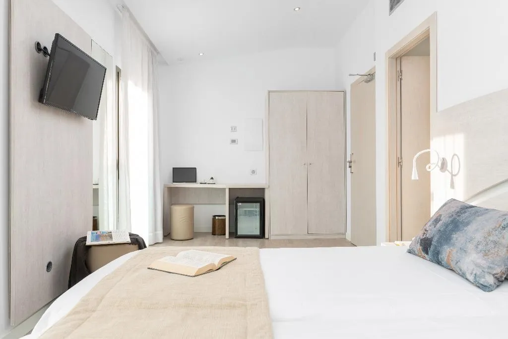 Double or Twin STANDARD Room, Llaut Boutique Hotel, Majorca