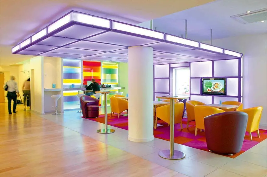 Lobby, ibis Lisboa Alfragide, Lisbon